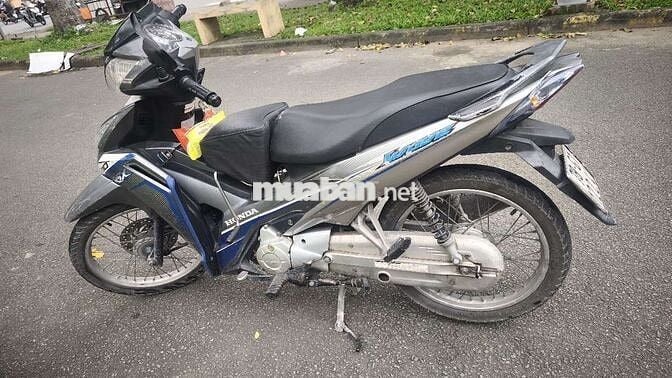 Xe máy Honda Wave RSX màu xám 2013