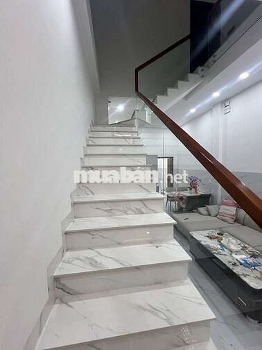 BÁN NHÀ HẺM 1886 HTP, NHÀ BÈ, DTSD 240M2, NHÀ MỚI, Ở NGAY, NHỈNH 5 TỶ