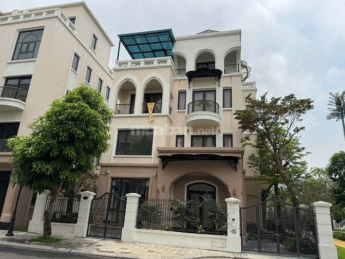 Bán liền kề Phân Khu ánh Dương AD19-Vin 3, DT 64m- MT4m , giá 9,7 tỷ, 