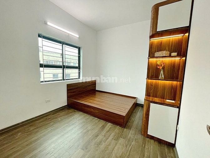 Bán căn hộ Chung cư Kim Văn Kim Lũ:75m2, 3 ngủ, full nội thất