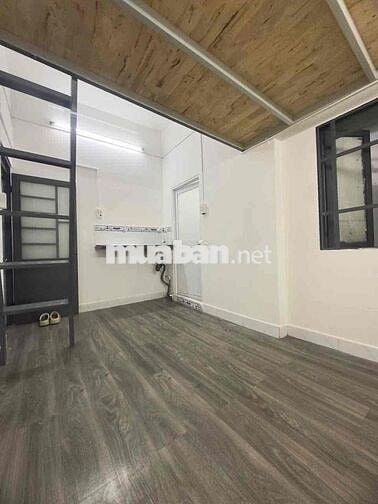 CHO THUÊ DUPLEX GÁC CAO KHÔNG ĐỤNG ĐẦU NGAY TRUNG TÂM BÌNH THẠNH