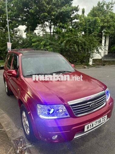 Ford Escape 2005 - SUV 5Chỗ - Màu Đỏ