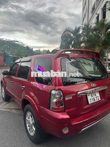 Ford Escape 2005 - SUV 5Chỗ - Màu Đỏ