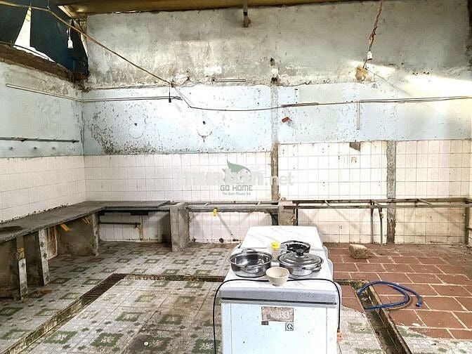 CHO THUÊ MẶT BẰNG MẶT TIỀN TRẦN PHÚ 400M2 NGANG 14 MÉT GIÁ 60 TRIỆU