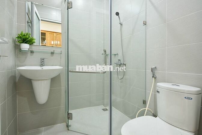 🌟 CĂN HỘ ĐẸP FULL NỘI THẤT – NGAY MẶT TIỀN NGUYỄN TRÃI, QUẬN 5 🌟