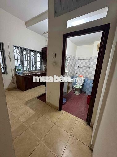 Nhà nguyên căn mặt tiền đường số 5 khu dân cư cao lỗ Q8