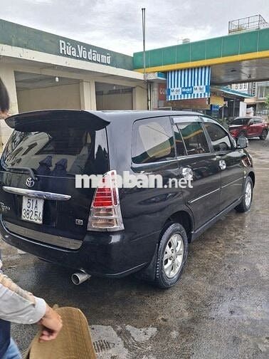 Toyota Innova G 2006 màu đen, 175.000 km