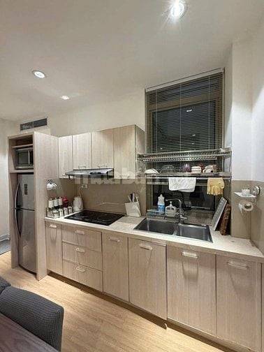 Căn hộ 60m² Yên Ninh Trúc Bạch 1 ngủ 1 khách, full đồ cao cấp, giá 14.