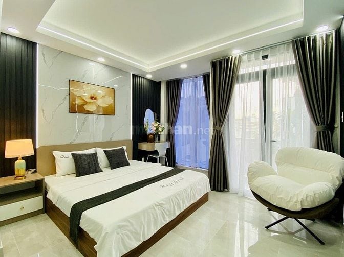 ⭐️Nhà 4 Lầu THANG MÁY tuyệt đẹp Cao cấp 2 mặt hẻm xe hơi 5m Thống Nhất