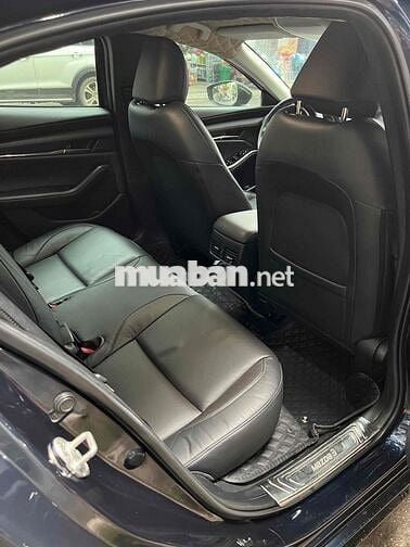 Mazda 3 2022 1.5L Luxury - 59000 km