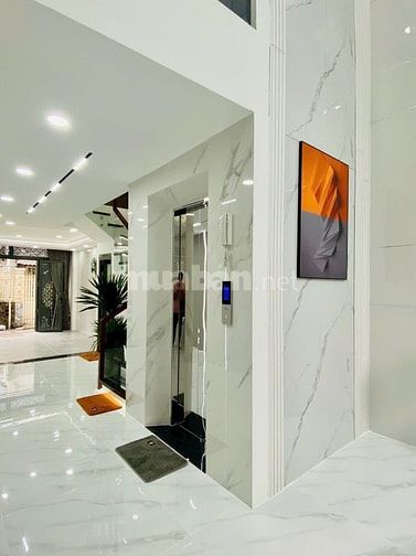 ⭐️Nhà 4 Lầu THANG MÁY tuyệt đẹp Cao cấp 2 mặt hẻm xe hơi 5m Thống Nhất
