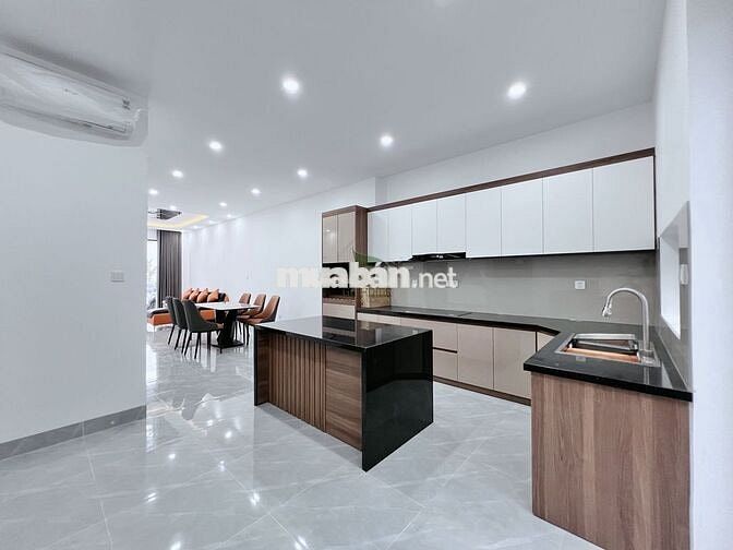 CHO THUÊ NHÀ MỚI 4 PHÒNG NGỦ FULL NỘI THẤT KĐT MỸ GIA GÓI 8