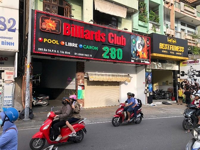 Sang nhượng bida cao cấp - khách đông vào kinh doanh ngày 