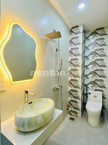 ⭐️Nhà 4 Lầu THANG MÁY tuyệt đẹp Cao cấp 2 mặt hẻm xe hơi 5m Thống Nhất