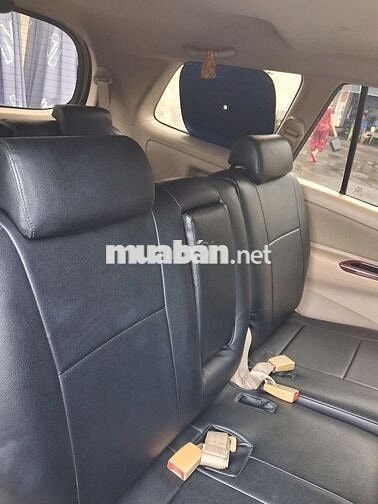 Toyota Innova G 2006 màu đen, 175.000 km