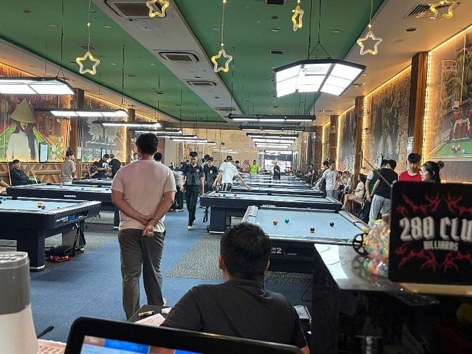 Sang nhượng bida cao cấp - khách đông vào kinh doanh ngày 