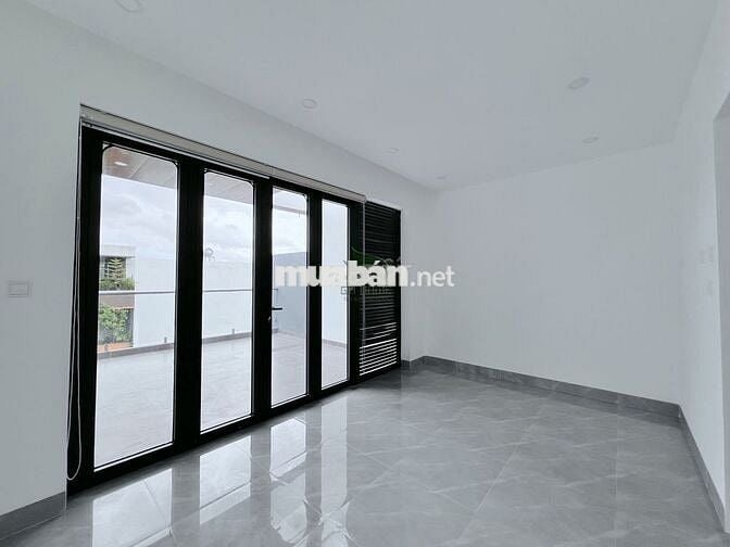 CHO THUÊ NHÀ MỚI 4 PHÒNG NGỦ FULL NỘI THẤT KĐT MỸ GIA GÓI 8