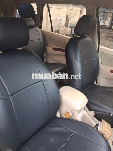 Toyota Innova G 2006 màu đen, 175.000 km