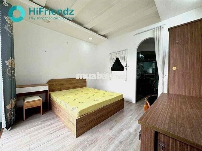 Phòng dạng 1PN tách bếp 40m2 ban công ngay gần Nguyễn Văn Cừ