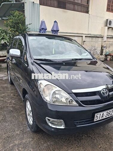 Toyota Innova G 2006 màu đen, 175.000 km