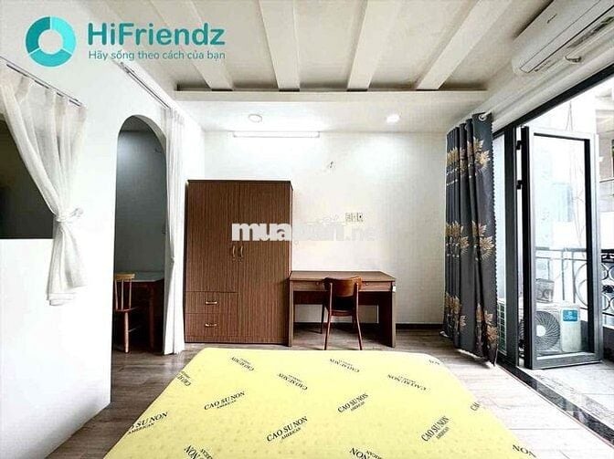 Phòng dạng 1PN tách bếp 40m2 ban công ngay gần Nguyễn Văn Cừ