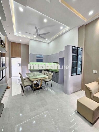 Bán Gấp Nhà Gần Chợ Xuân Thới Thượng,Hoc Môn 60m2-2Tỷ090 SHR