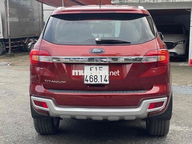 Ford Everest 2016 Titanium 2.2L 4x2 AT - 80000 km