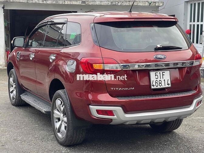 Ford Everest 2016 Titanium 2.2L 4x2 AT - 80000 km