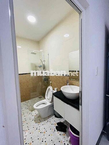 🇻🇳CHO THUÊ NHÀ 3 TẦNG FULL NỘI THẤT HOÀ CƯỜNG