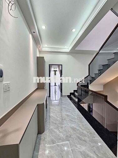 Bán Gấp Nhà Gần Chợ Xuân Thới Thượng,Hoc Môn 60m2-2Tỷ090 SHR