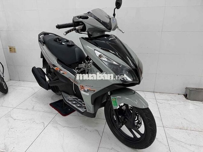 AB 2015/biển số thành phố xe  zin 100%