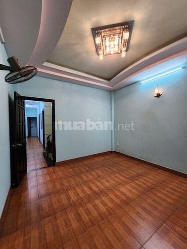 bán nhà DT 4M X 18,5M HẺM Ô TÔ XE TẢI, 1 TRỤC NGẮN, LÊ ĐỨC THỌ,