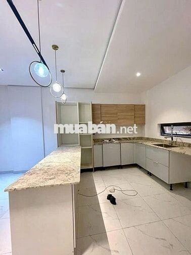 SIÊU PHẨM QUẬN 10!!!! – 47A THÀNH THÁI, P.14, QUẬN 10 – 4x20m, 4 TẦNG