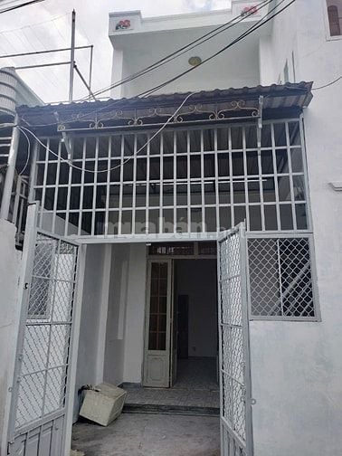 Bán nhà hẻm 1 trệt, 1 lầu chính chủ khu vực trung tâm quận 12