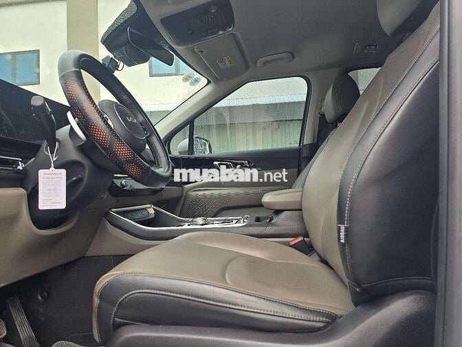 KIA CARNIVAL 2.2L SX 2024 PHÔM MỚI DẦU 8 GHẾ