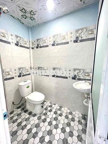 Nhà 2pn Hẻm Bùi Hữu Nghĩa ( gần nhà Cổ )