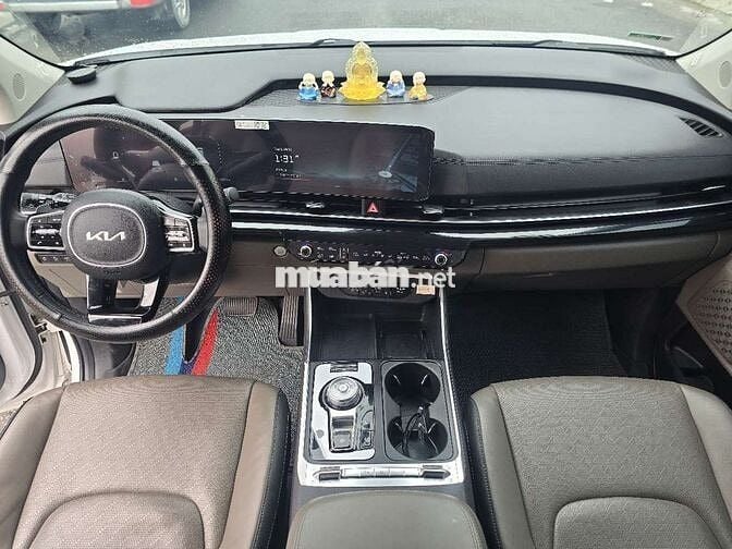 KIA CARNIVAL 2.2L SX 2024 PHÔM MỚI DẦU 8 GHẾ