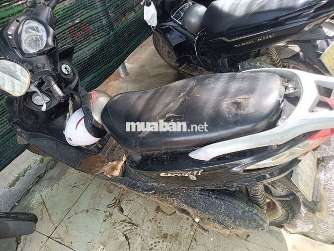 Mua xe mới cần bán cho ae đi cày