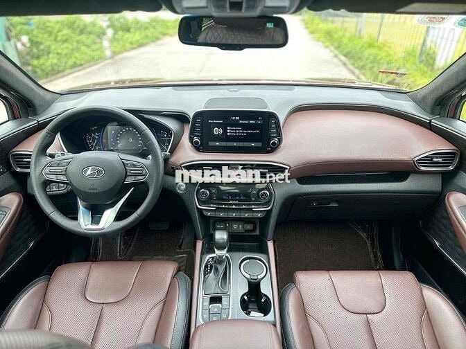 Hyundai Santa Fe 2020 2.2L Premium - 70000 km