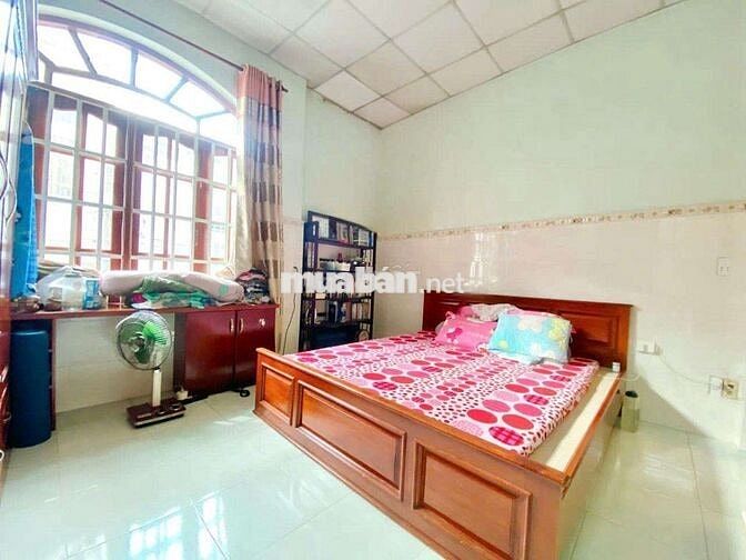 Ngay ST Emart 2, 52M2, Nhà 2 Tầng, Hẻm 4m