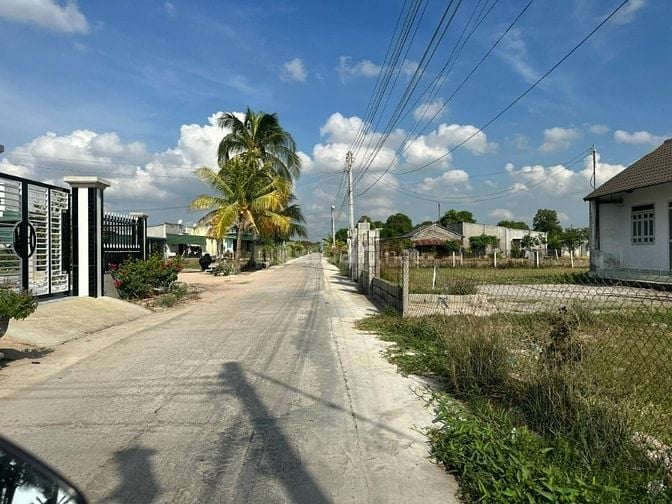 Gía Siêu Ngộp 15x85(1262m2) Hẻm Lý Thái Tổ Tân Tiến LaGi Gần Biển