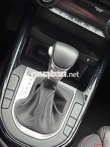 🔴 Kia Cerato 2020 2.0 AT Premium - 40000 km