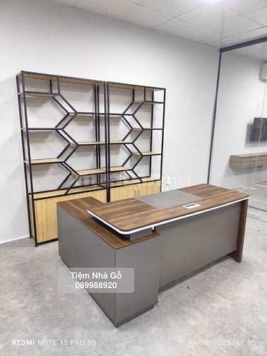 Bàn giám đốc chữ L gỗ xanh kháng ẩm giá tốt nhất