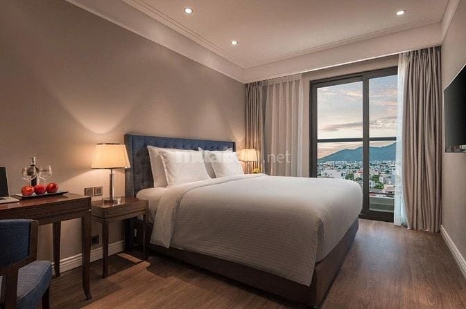Căn góc 100m2 ALtara suites view biển Mỹ Khê, dòng tiền 35tr/tháng
