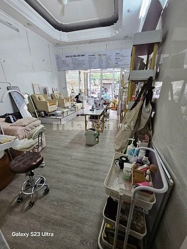 Bán nhà chính chủ full sổ mặt phố Bùi Xương Trạch