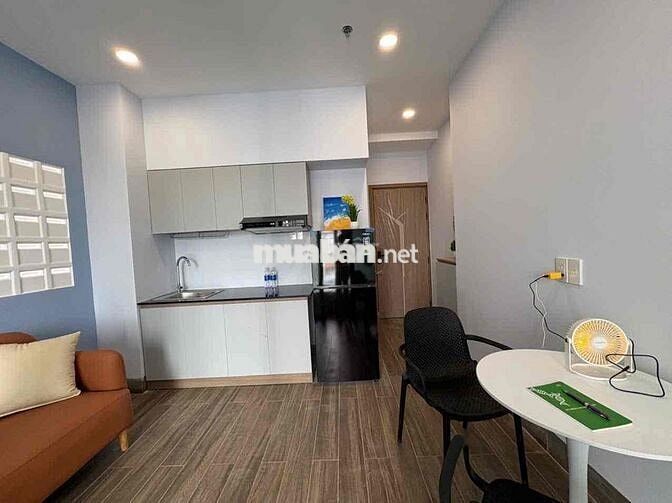 1PN FULL NỘI THẤT BANCOLY CỬA SỔ THANG MÁY XỊN XÒ