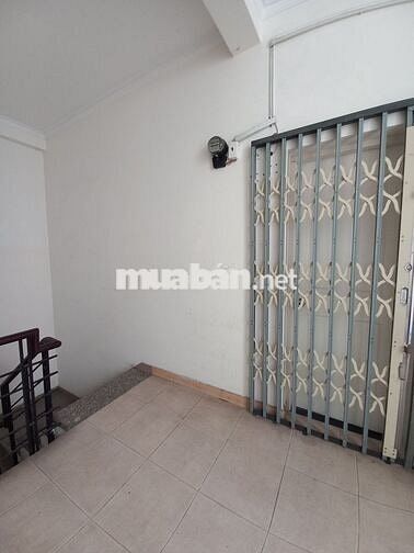 Phòng trọ 30m2 Trần Bình Trọng, P1, Gò Vấp