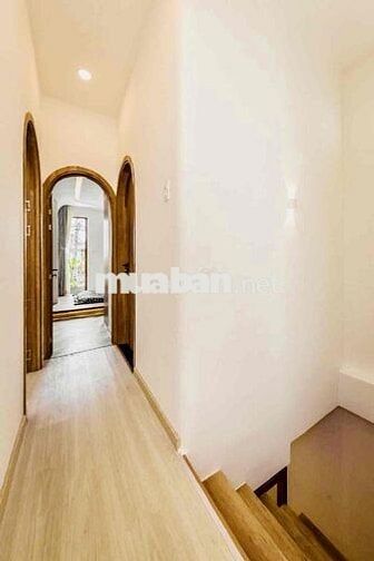 SIÊU PHẨM VIP- NHÀ MỚI 2 TẦNG - HXH THÔNG – GẦN ĐH MARKETING  - Q7