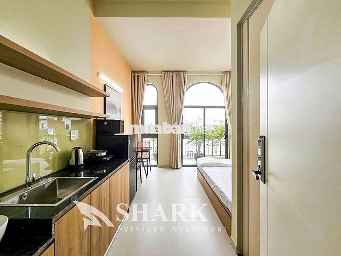 Cho Thuê Căn Hộ Ban Công Lớn Full Nội Thất ở Bùi Đình Túy Bình Thạnh