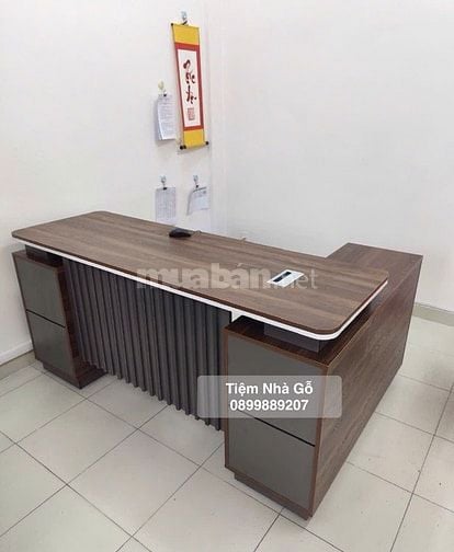 Bàn giám đốc chữ L gỗ xanh kháng ẩm giá tốt nhất